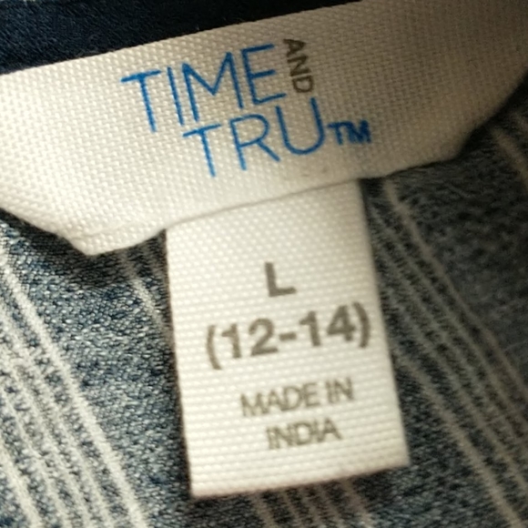 Top - Picture 3 of 3